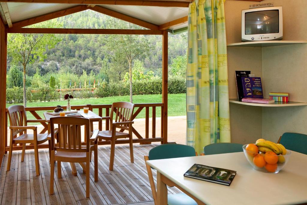 Готель Camping Bassegoda Park Albanya Номер фото