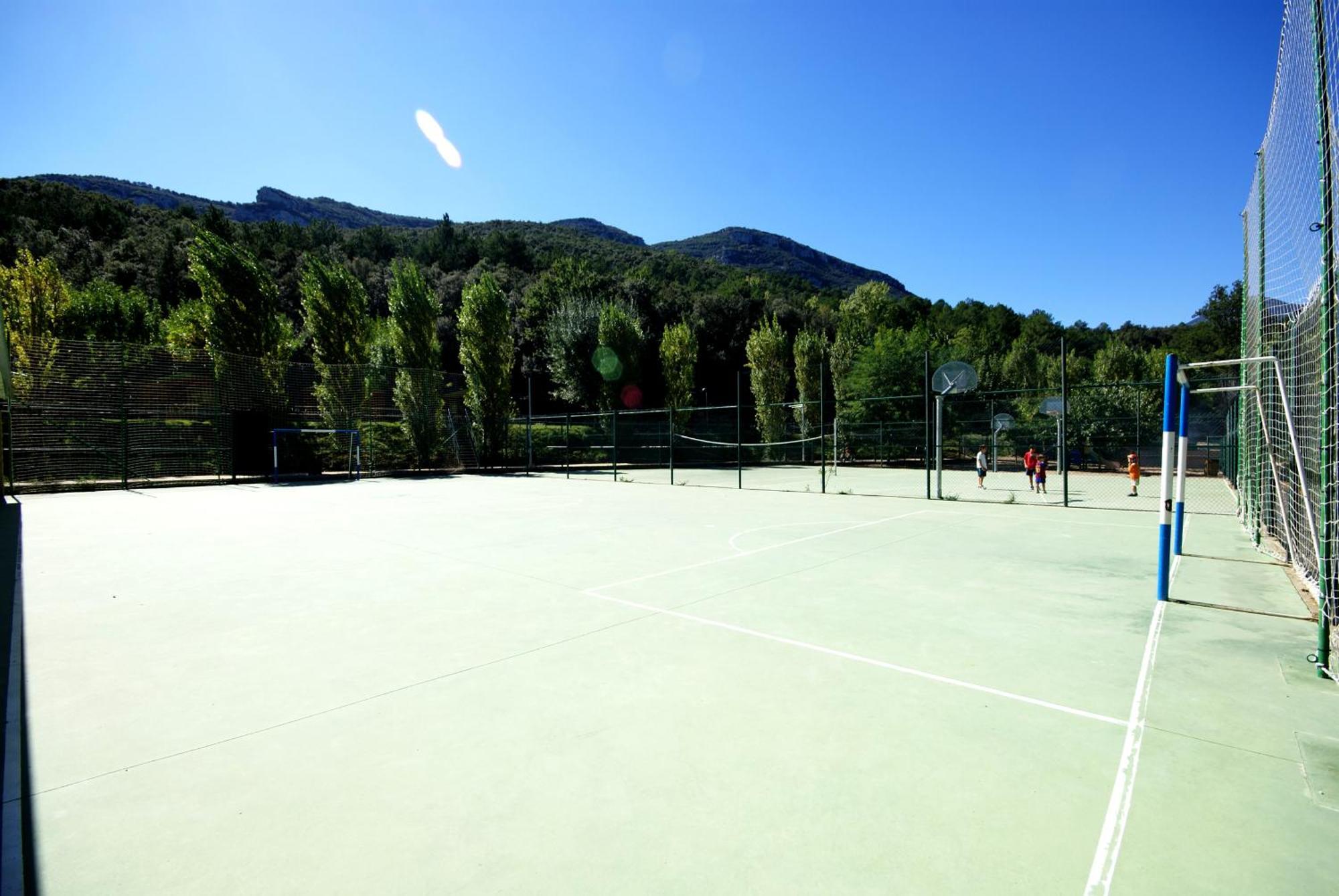 Готель Camping Bassegoda Park Albanya Екстер'єр фото