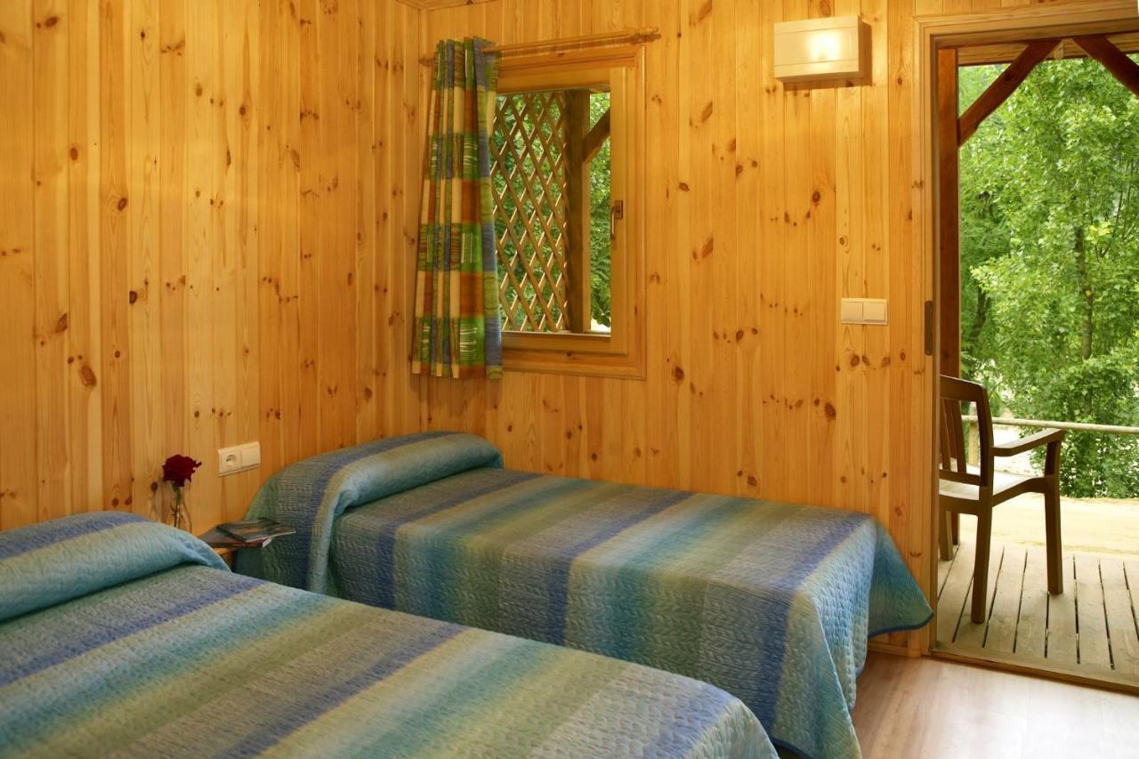 Готель Camping Bassegoda Park Albanya Екстер'єр фото