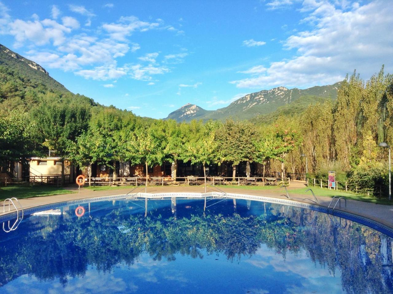 Готель Camping Bassegoda Park Albanya Екстер'єр фото